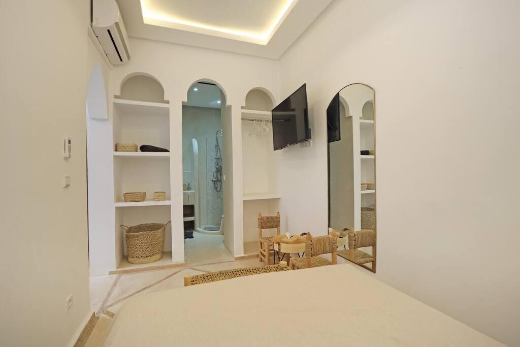Riad El Khir En Centre Ville Rooftop Et Bassin 马拉喀什 外观 照片
