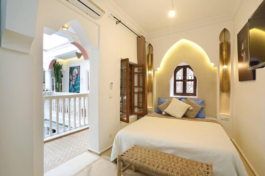Riad El Khir En Centre Ville Rooftop Et Bassin 马拉喀什 外观 照片